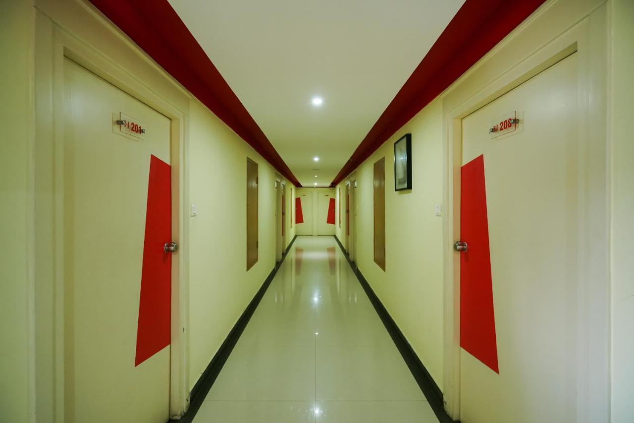 Oyo 1684 Hotel Malabar Inn Кожикоде Экстерьер фото