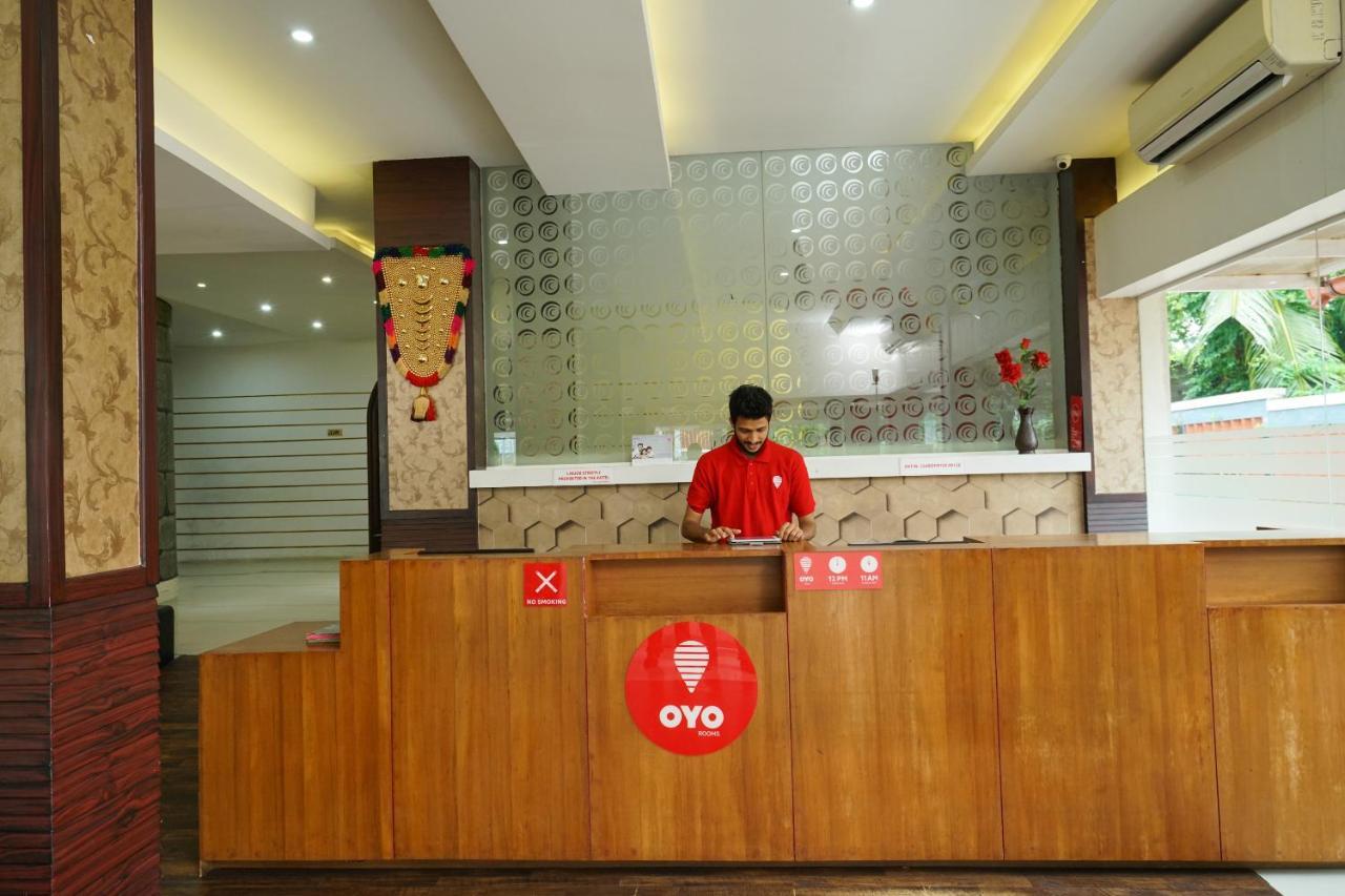 Oyo 1684 Hotel Malabar Inn Кожикоде Экстерьер фото