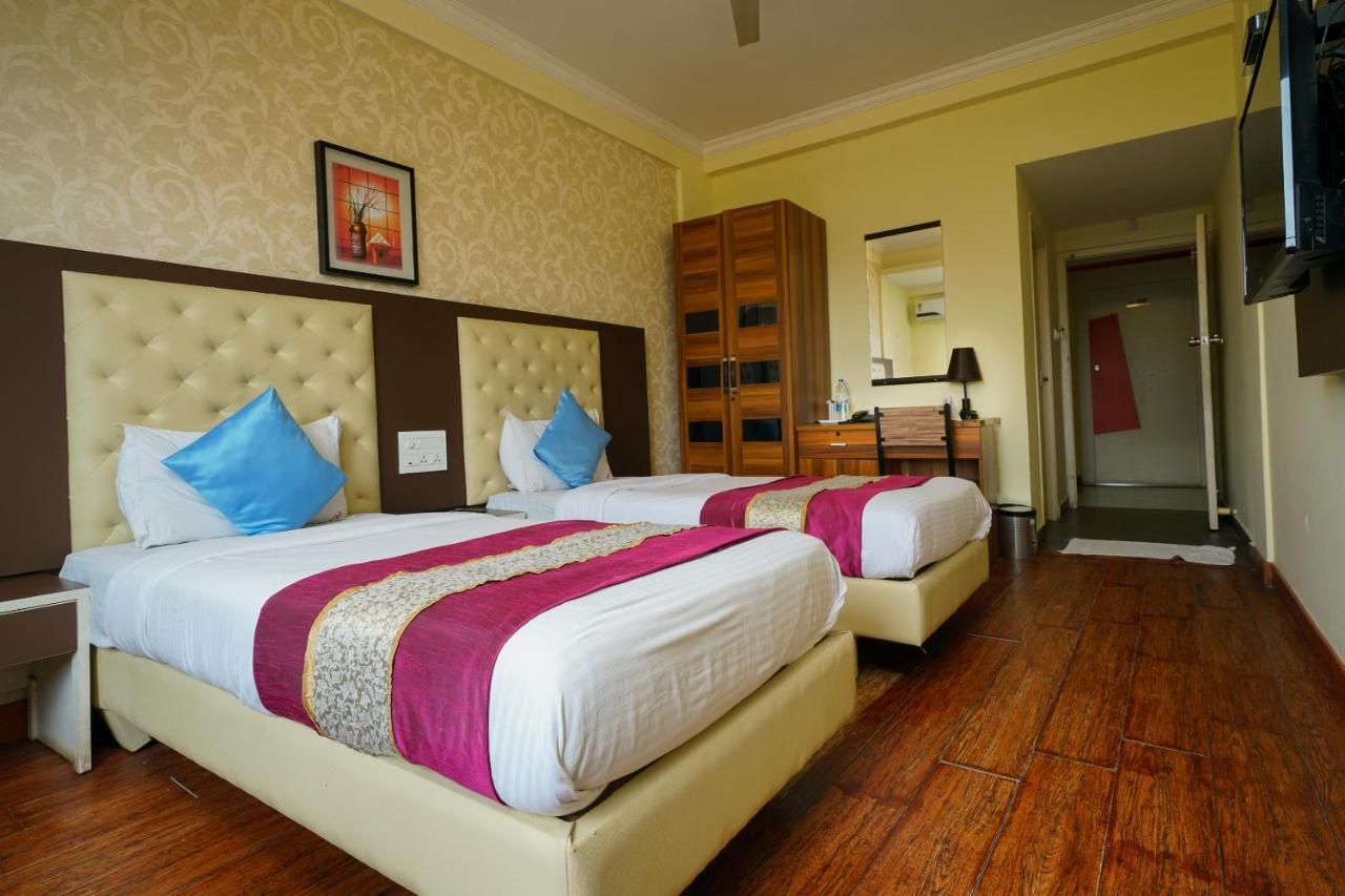 Oyo 1684 Hotel Malabar Inn Кожикоде Экстерьер фото